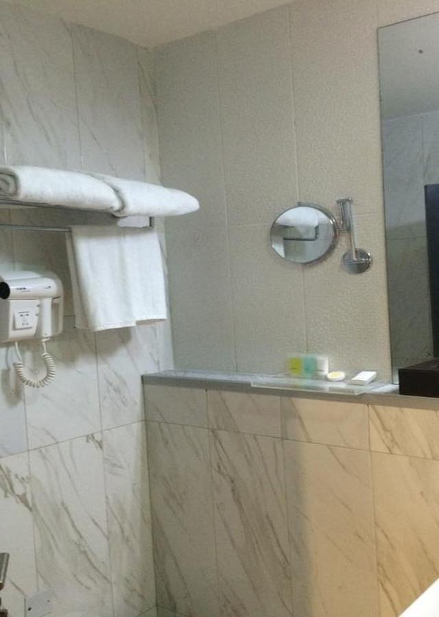 Tivoli Hotel Seafront Ikoyi Aliayabiagba Exterior foto